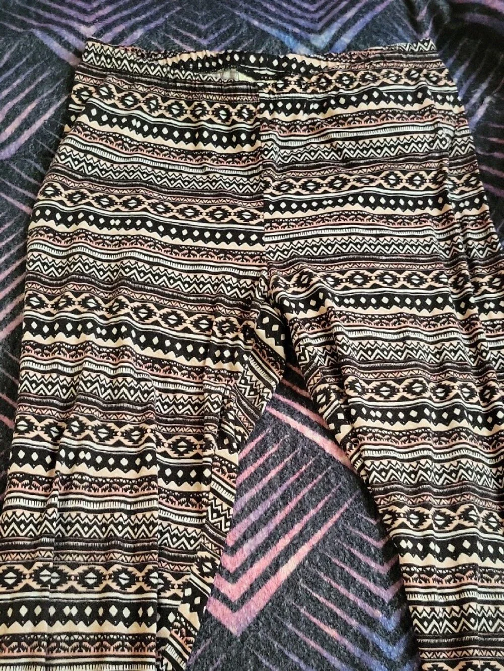 Bobbie Brooks Patterned Leggings 1x